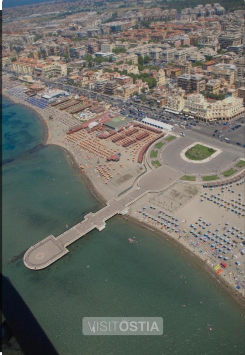 Attico Granelli Di Sabbia Appartement Ostia Buitenkant foto